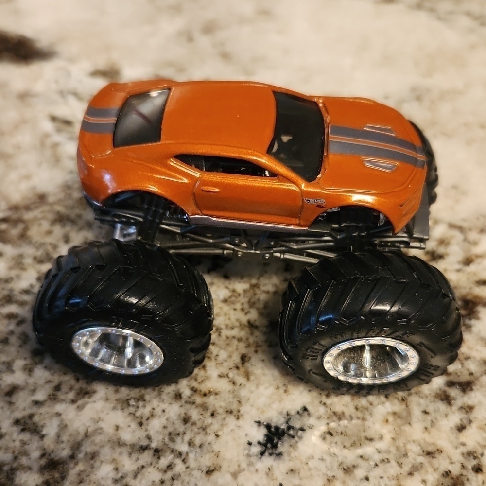 Hotwheels Monster Truck 1:64 scale Chevy car
